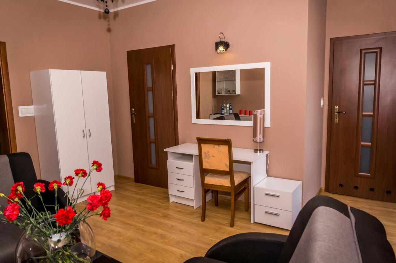 Pensjonat Nad Zalewem Stare Miasto  Bagian luar foto